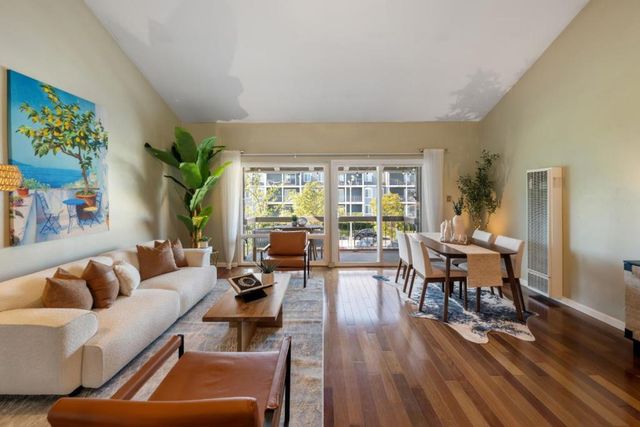 707 Fathom Drive 208, San Mateo, CA 94404