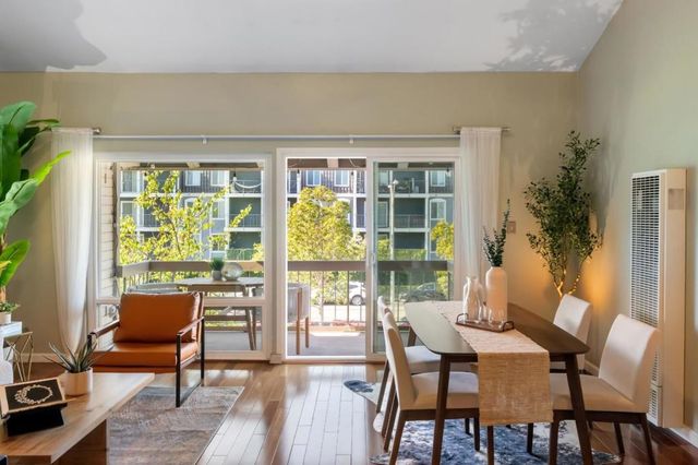 707 Fathom Drive 208, San Mateo, CA 94404