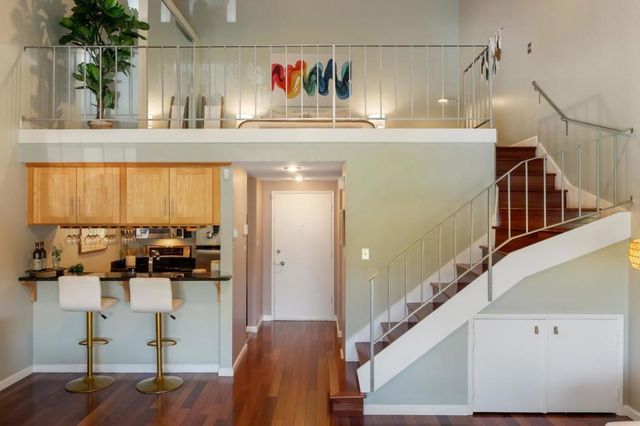 707 Fathom Drive 208, San Mateo, CA 94404