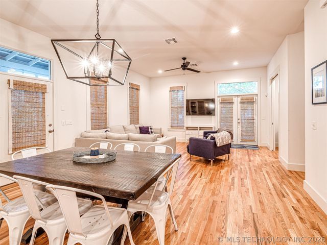 35 Center Lane, Carlton Landing, OK 74432