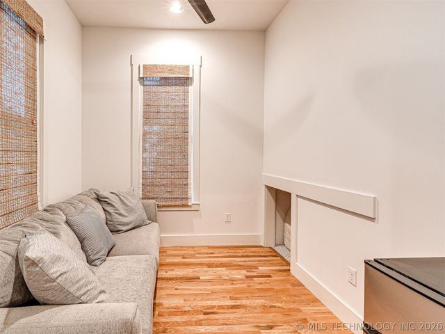 35 Center Lane, Carlton Landing, OK 74432