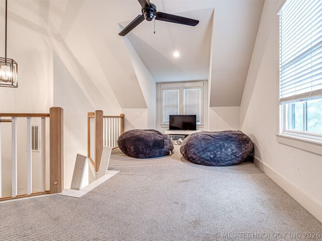 35 Center Lane, Carlton Landing, OK 74432