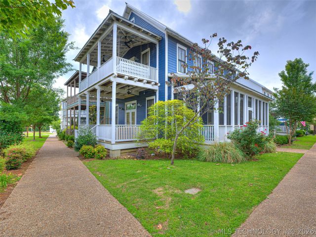 35 Center Lane, Carlton Landing, OK 74432