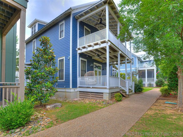 35 Center Lane, Carlton Landing, OK 74432