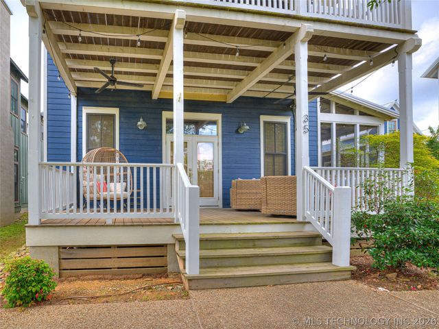 35 Center Lane, Carlton Landing, OK 74432