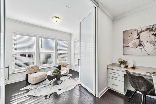 2052 Falls Park Way, Decatur, GA 30033