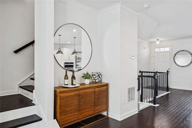 2052 Falls Park Way, Decatur, GA 30033