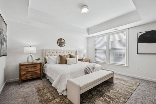 2052 Falls Park Way, Decatur, GA 30033