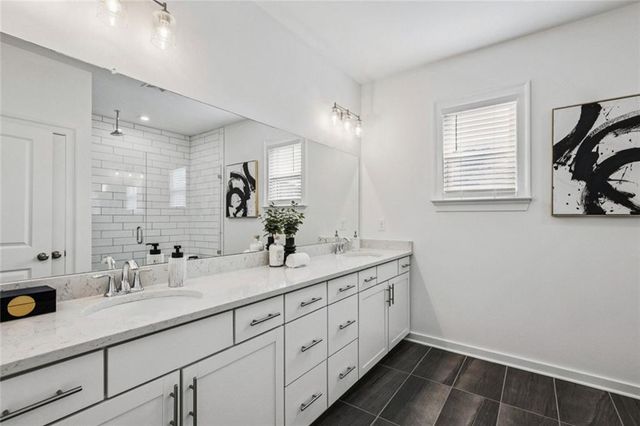 2052 Falls Park Way, Decatur, GA 30033