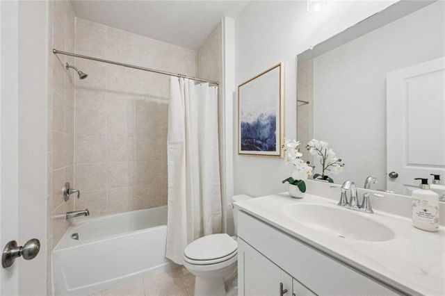 2052 Falls Park Way, Decatur, GA 30033