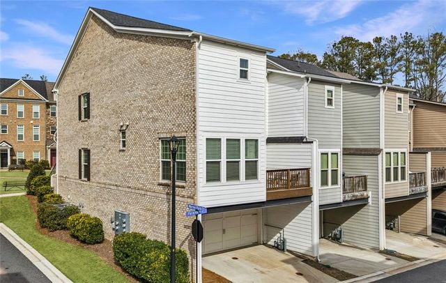 2052 Falls Park Way, Decatur, GA 30033