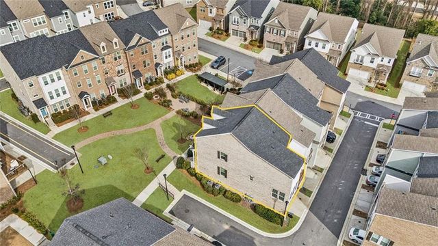 2052 Falls Park Way, Decatur, GA 30033