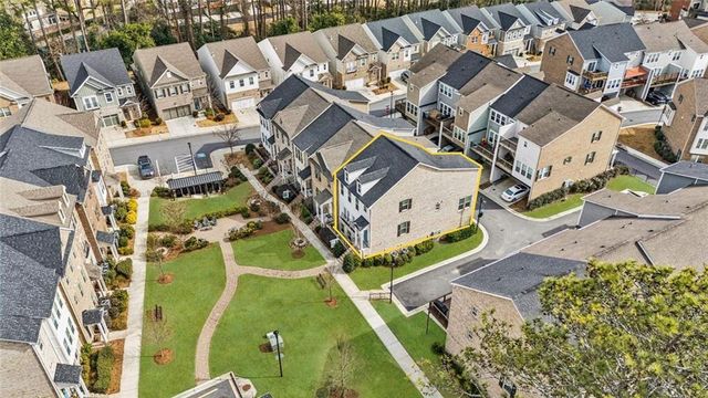 2052 Falls Park Way, Decatur, GA 30033