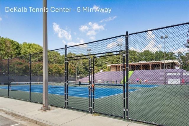 2052 Falls Park Way, Decatur, GA 30033