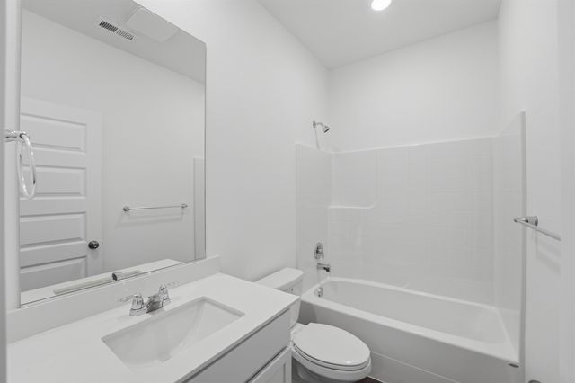 16666 E 30th Ln, Spokane Valley, WA 99037