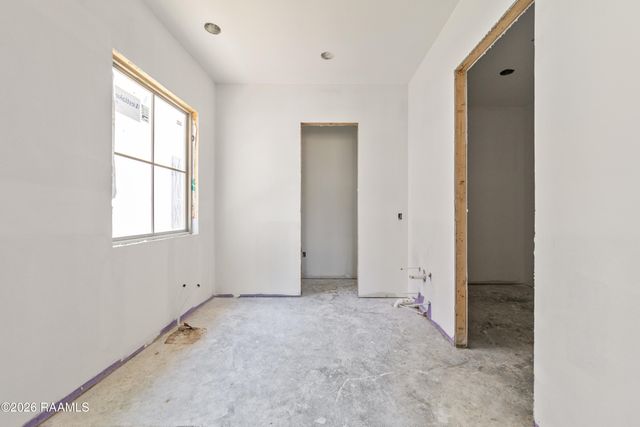 600 Traditions Drive, Lafayette, LA 70508