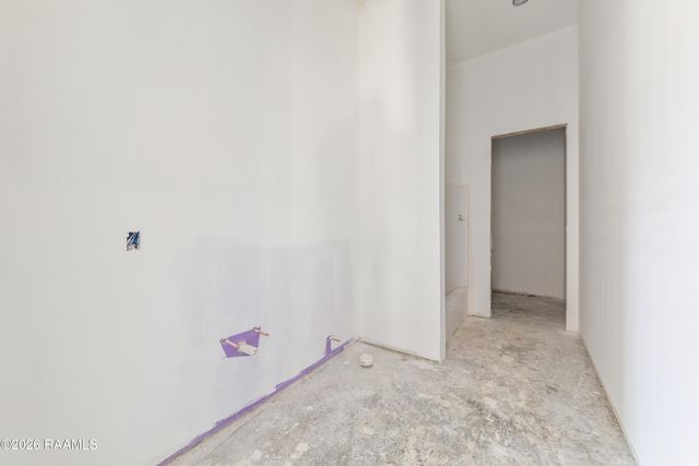 600 Traditions Drive, Lafayette, LA 70508