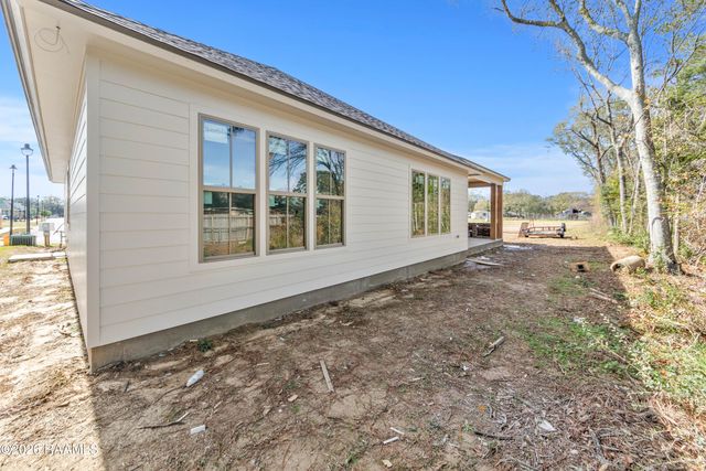 600 Traditions Drive, Lafayette, LA 70508