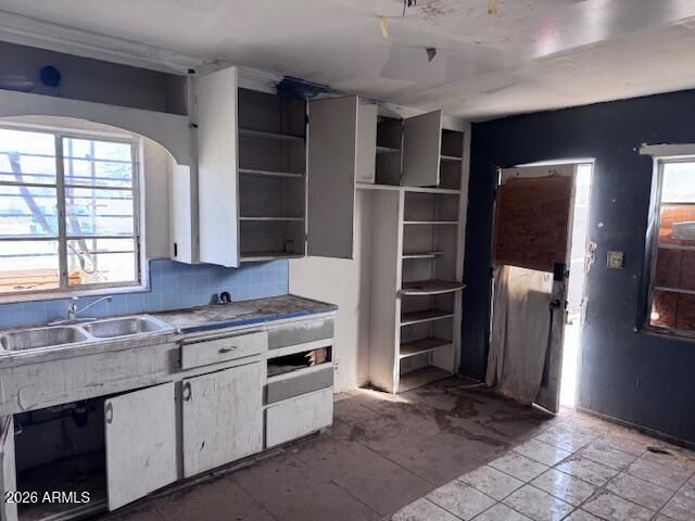 554 W RIO SALADO Parkway, Mesa, AZ 85201