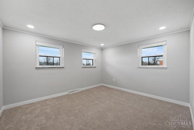 986 Western Row Road, Mason, OH 45040