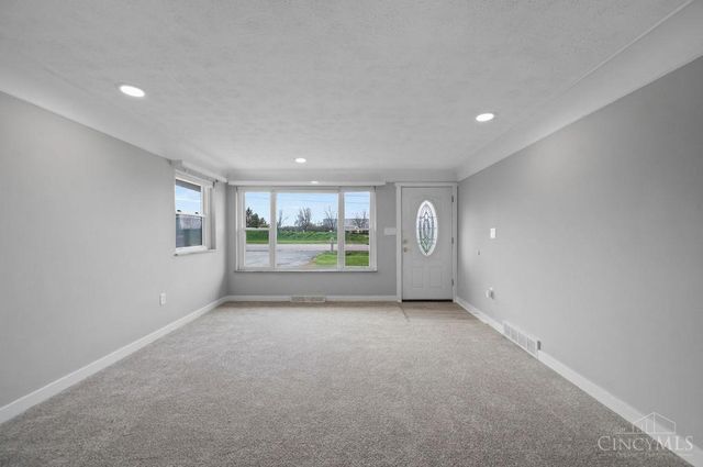 986 Western Row Road, Mason, OH 45040