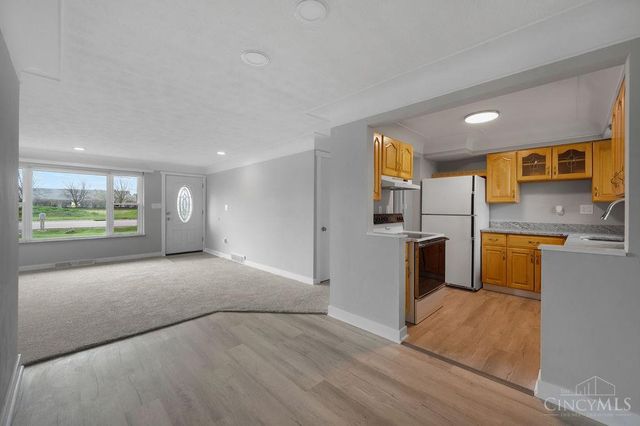 986 Western Row Road, Mason, OH 45040