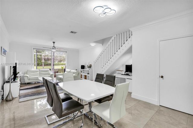 2578 Cordoba Bend, Weston, FL 33327