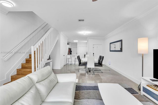 2578 Cordoba Bend, Weston, FL 33327