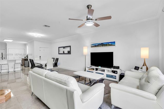 2578 Cordoba Bend, Weston, FL 33327