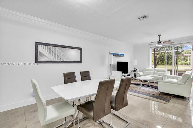 2578 Cordoba Bend, Weston, FL 33327