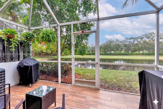 2578 Cordoba Bend, Weston, FL 33327