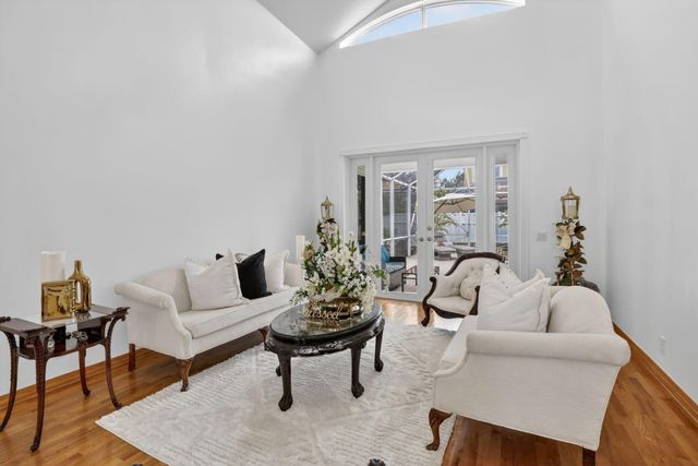 711 Heritage Way, Weston, FL 33326