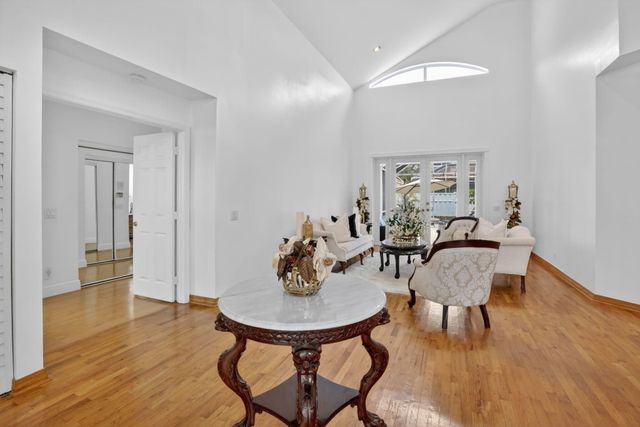 711 Heritage Way, Weston, FL 33326
