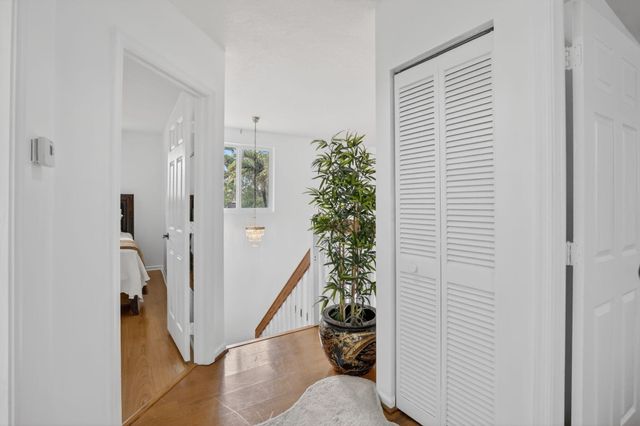 711 Heritage Way, Weston, FL 33326