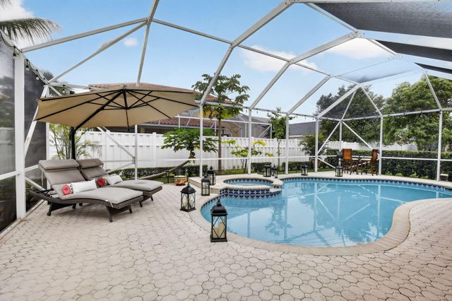 711 Heritage Way, Weston, FL 33326
