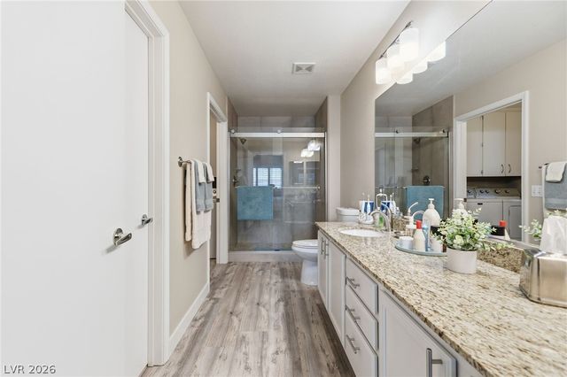 8725 West Flamingo Road 102, Las Vegas, NV 89147