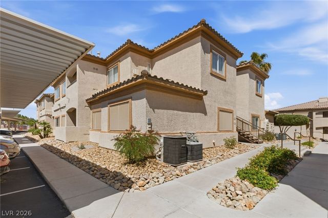8725 West Flamingo Road 102, Las Vegas, NV 89147