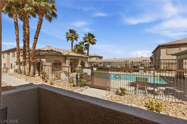 8725 West Flamingo Road 102, Las Vegas, NV 89147