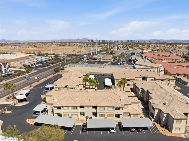 8725 West Flamingo Road 102, Las Vegas, NV 89147