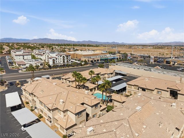 8725 West Flamingo Road 102, Las Vegas, NV 89147