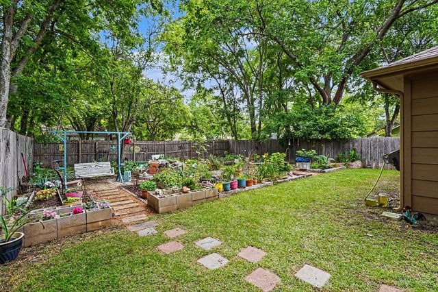 1327 Lanius Street, Gainesville, TX 76240