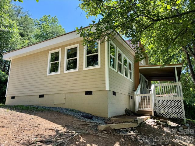 282 Calhoun Trail, Rutherfordton, NC 28139