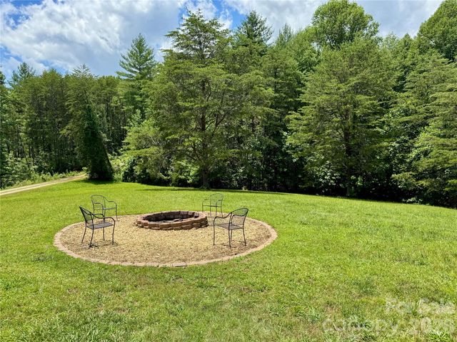 282 Calhoun Trail, Rutherfordton, NC 28139