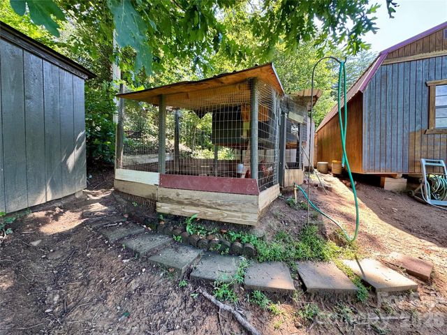 282 Calhoun Trail, Rutherfordton, NC 28139