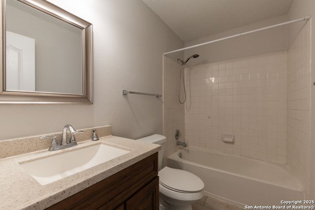 2625 Westover View, San Antonio, TX 78251