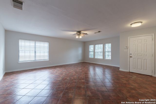2625 Westover View, San Antonio, TX 78251