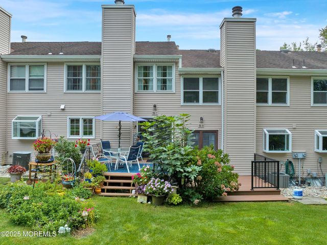 31 Mulberry Court C, Brielle, NJ 08730