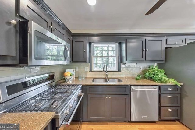 3218 Richwood Drive, Duluth, GA 30096