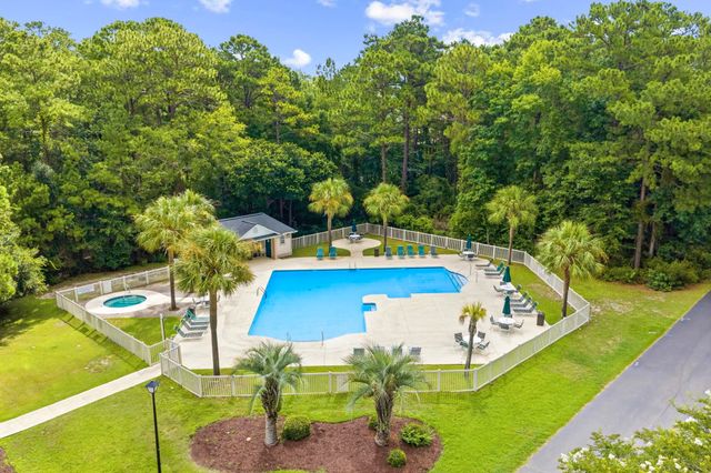 504 Pinehurst Ln Unit 18E, Pawleys Island, SC 29585