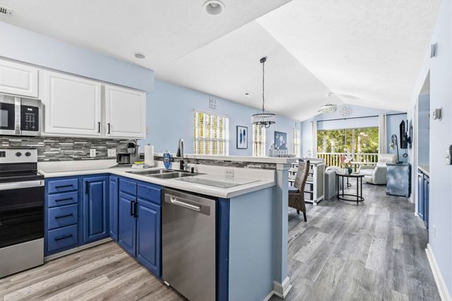 504 Pinehurst Ln Unit 18E, Pawleys Island, SC 29585